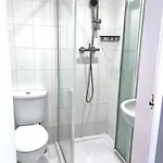Modern Studio Near Heathrow